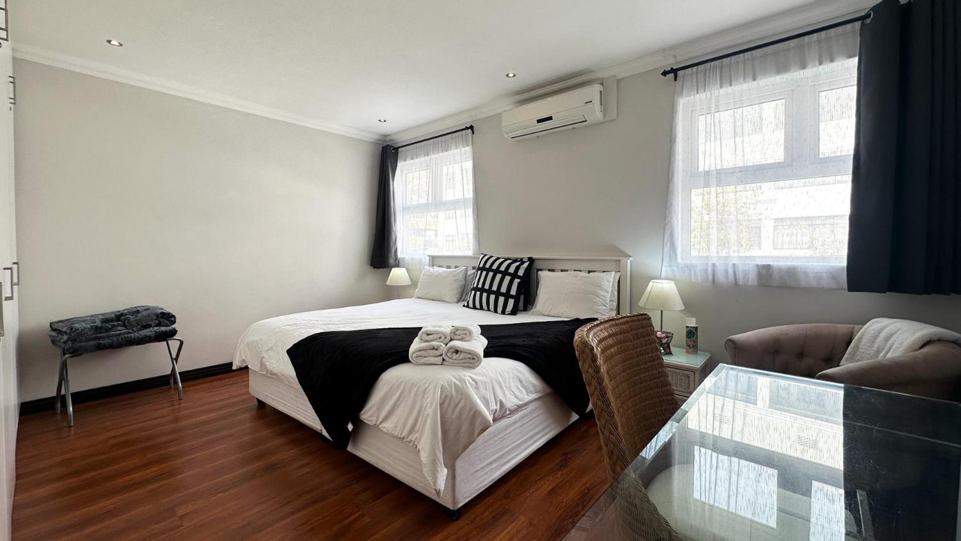 Anchor Bay Workation Hotel Cape Town Bagian luar foto